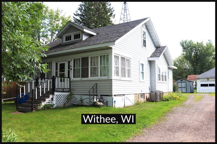 Marvin & Marie Schutte-3-Bedroom, 1.5+-Bath, 2-Story Home - Withee, WI